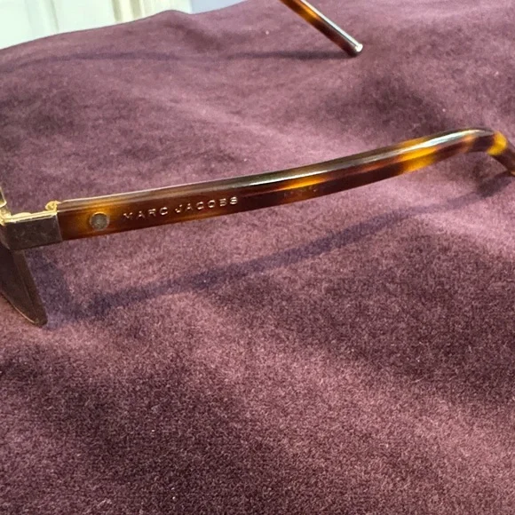 Marc By Marc Jacobs Gold and Brown Sunglasses - Picture 2 of 6